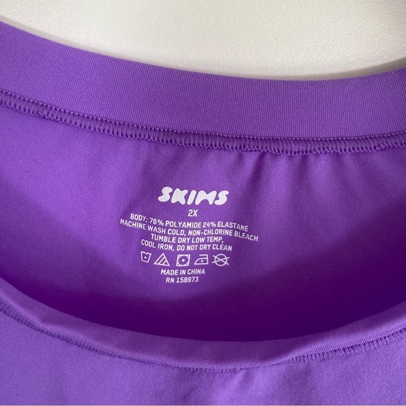 SKIMS Fits Everybody Super Cropped Purple Tee Shirt Womens 2X MYKONOS - Picture 5 of 6